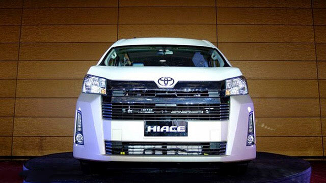 HIACE ĐỘNG CƠ DẦU