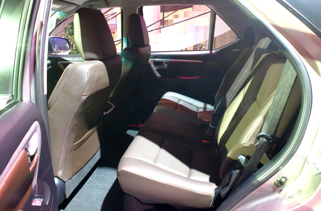 FORTUNER 2.7AT 4X4