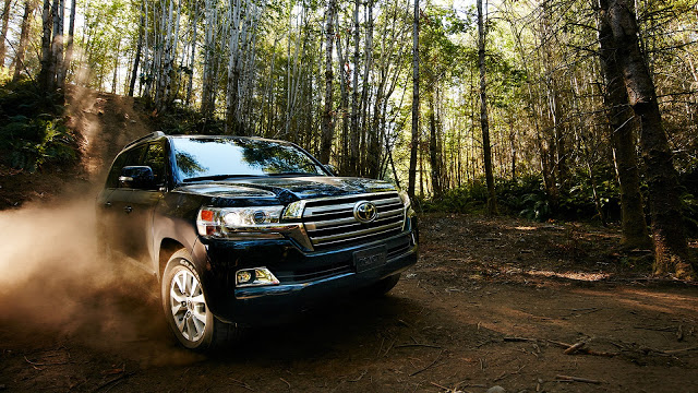 LAND CRUISER