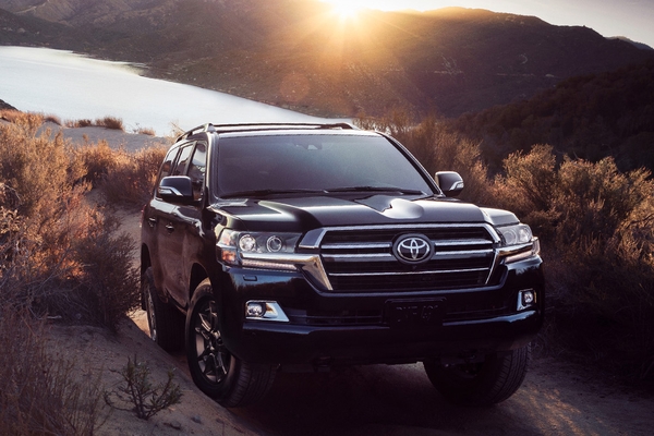 Bảng giá phụ kiện Toyota Land Cruiser