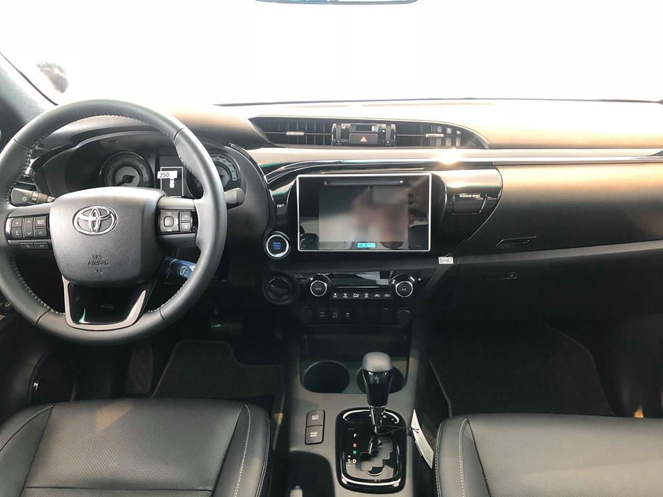 HILUX 2.8L 4X4 AT ADVENTURE