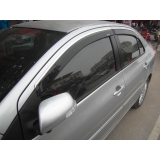 Vè che mưa xe Toyota Vios
