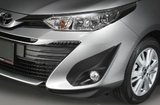Ốp trang trí đèn pha Vios màu đen sần