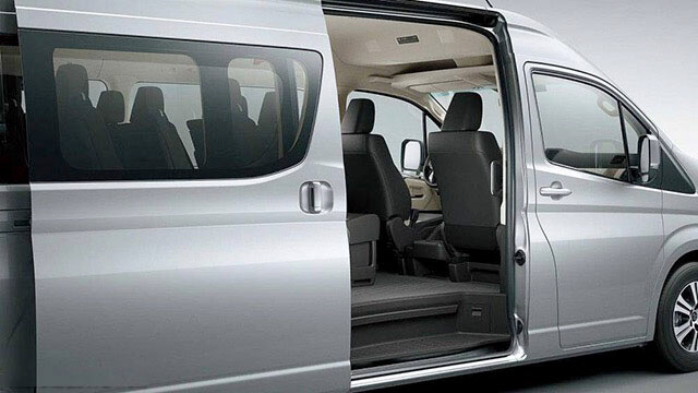 HIACE ĐỘNG CƠ DẦU