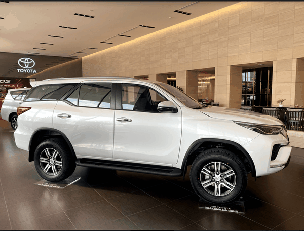 Xe oto toyota fortuner 2021 có nhiều sự nâng cấp đáp ứng nhu cầu của người dùng