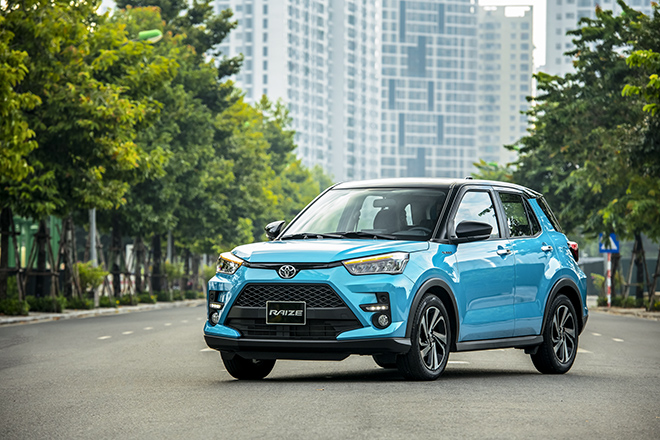 Tuổi mùi nên mua xe màu gì? Tuổi mùi mua xe Toyota Raize trẻ trung