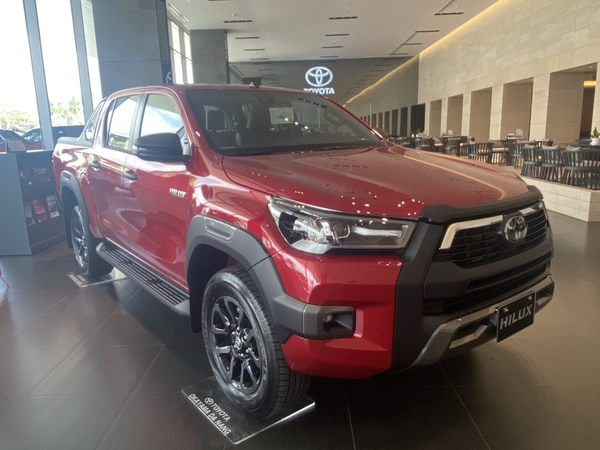 Mẫu xe bán tải hilux toyota bản 2.8G