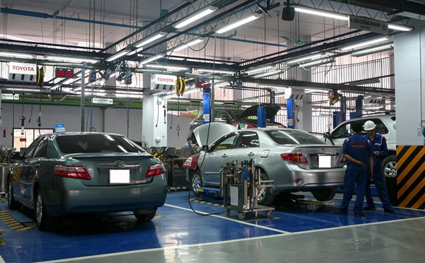 Bảo dưỡng xe ô tô hết bao nhiêu tiền? Kinh nghiệm tránh bị chặt chém