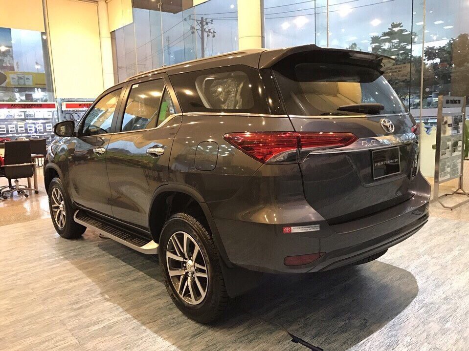 FORTUNER 2.7AT 4X2