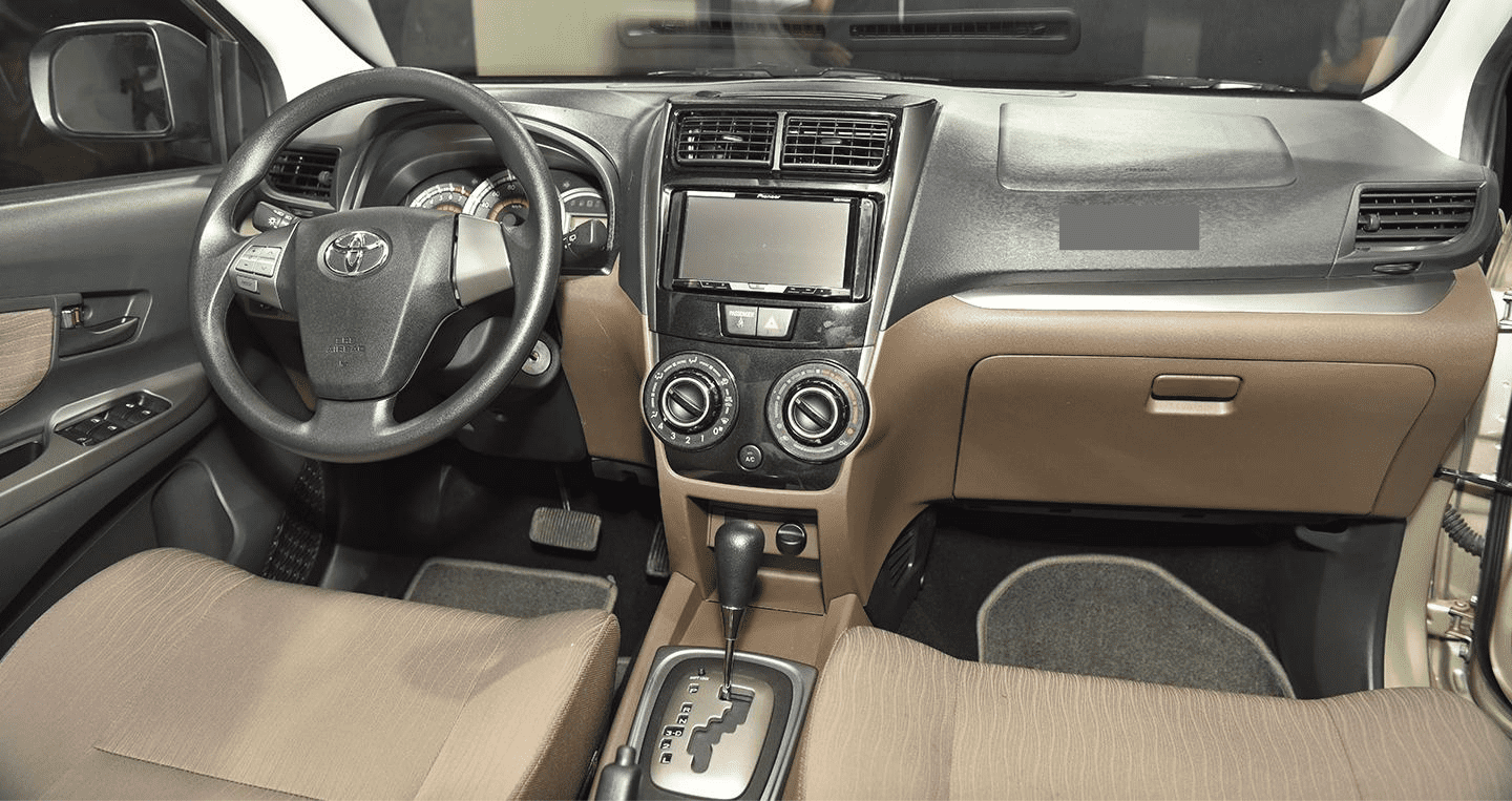 FORTUNER 2.4AT 4X2