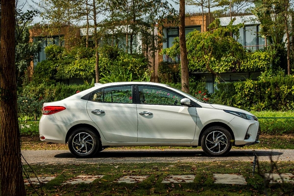 Có nên mua xe Toyota Vios cũ không?