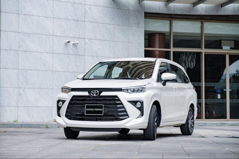 Đánh giá Toyota Avanza Premio 1.5 CVT 2022 siêu chi tiết