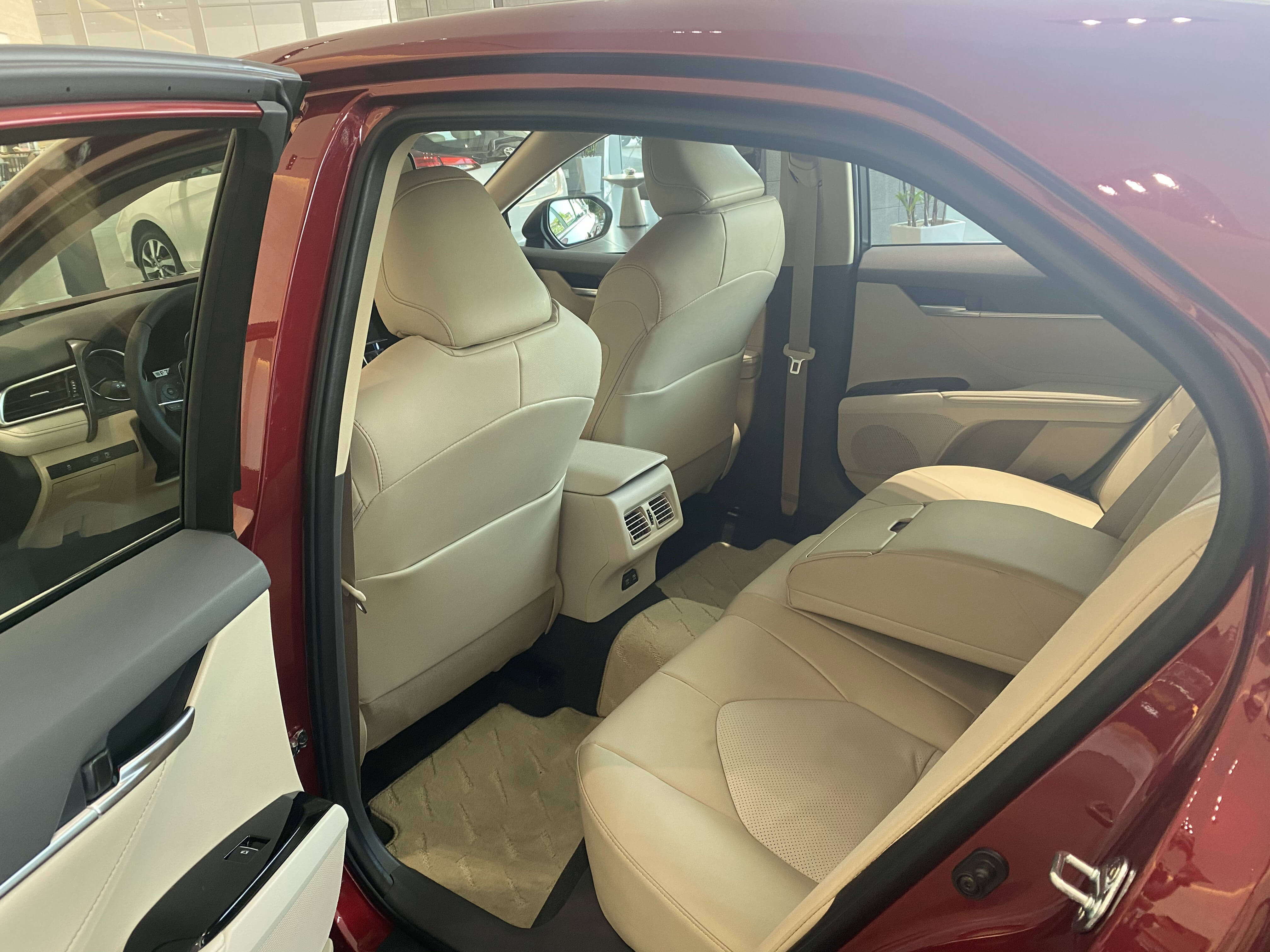 nội thất toyota camry đà nẵng