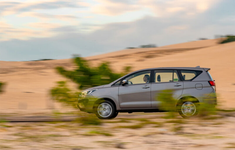 Review Toyota Innova 2022 Giá xe Thông số siêu chi tiết