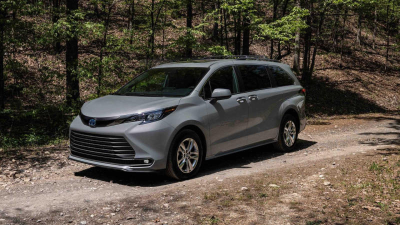 Đánh giá chi tiết về toyota sienna 2022 mới nhất hiện nay