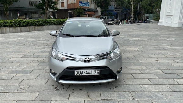 Đi cùng người am hiểu về xe