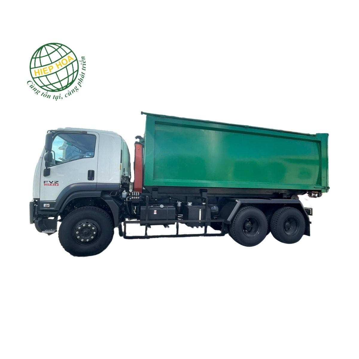 Xe ô tô chở rác chuyên dùng loại hooklift đang hoạt động