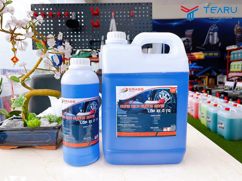 Dung dịch đánh bóng lốp xe ô tô và cách dùng
