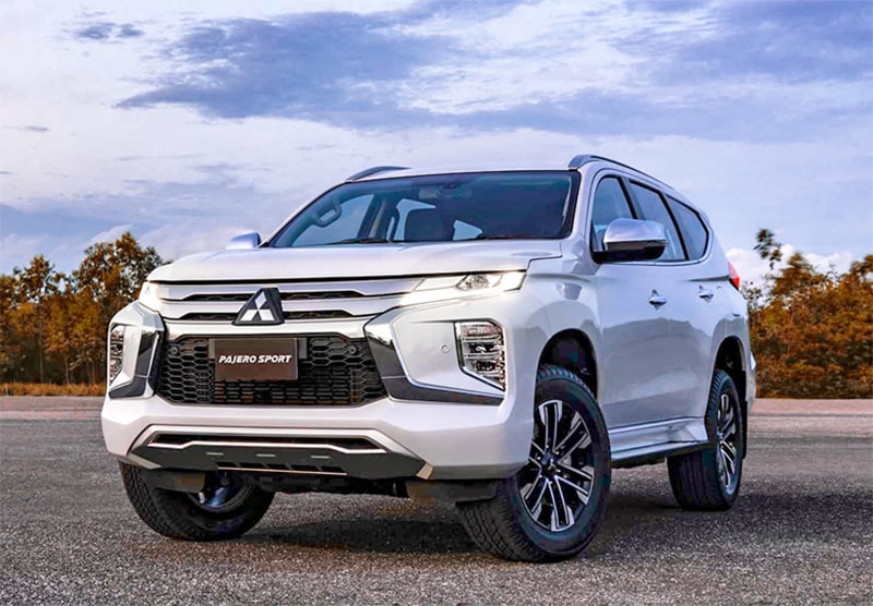 Mitsubishi Pajero Sport, mẫu SUV 7 chỗ máy dầu với khả năng vượt địa hình