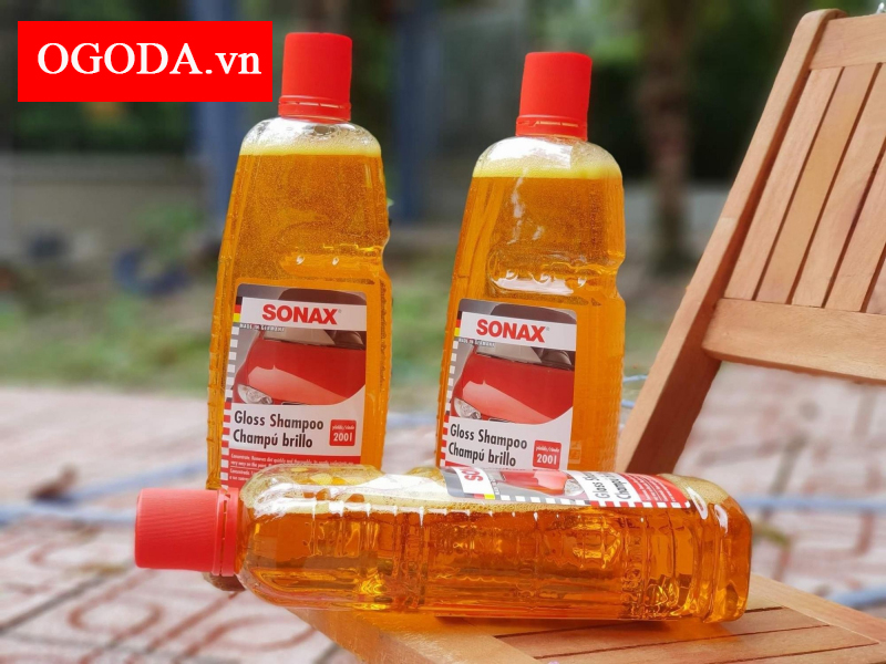 Chai nước rửa xe ô tô Sonax Gloss Shampoo Concentrate