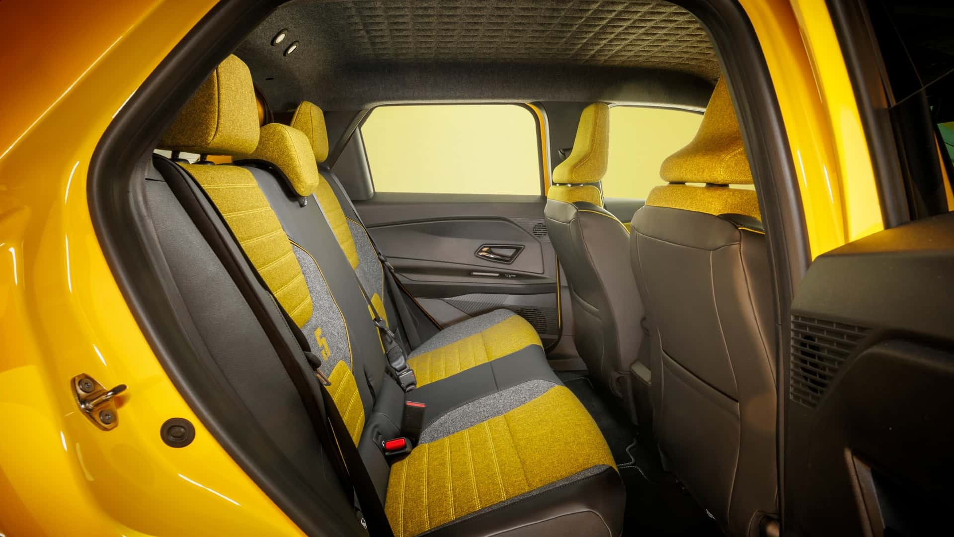 Xe Ô Tô Pháp Giá Rẻ: Renault 5 E-Tech Cạnh Tranh BYD