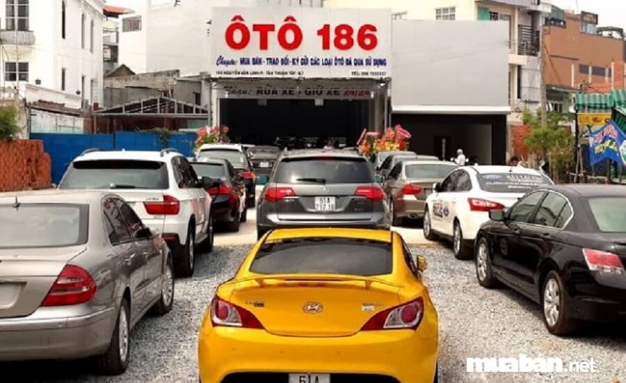 Salon ô tô 186 - Địa chỉ chợ xe ô tô cũ TPHCM đa dạng mẫu mã