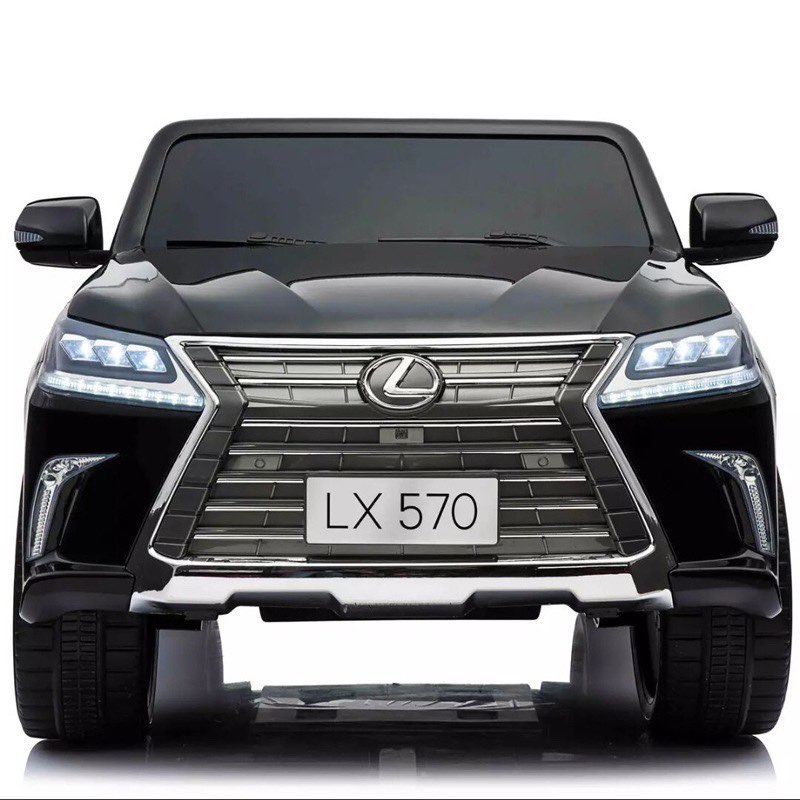 Xe ô tô điện trẻ em Lexus LX570 màu đỏ từ góc nghiêng