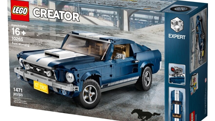 Chơi Xe Ô Tô Cổ: Bắt Đầu Với Mô Hình Lego Ford Classic