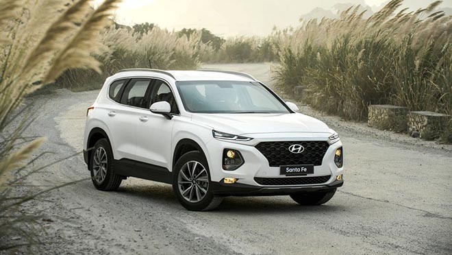 Hyundai SantaFe - mẫu SUV hạng D