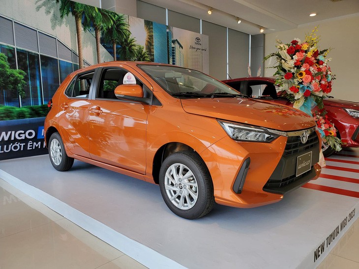 Ngoại thất Toyota Wigo màu trắng