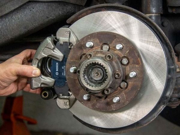 Nguyên lý hoạt động của hệ thống phanh ô tô
