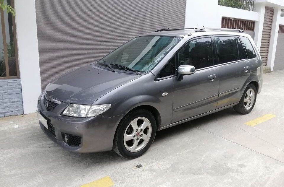Xe ô tô cũ giảm giá mạnh đáng mua hiện nay