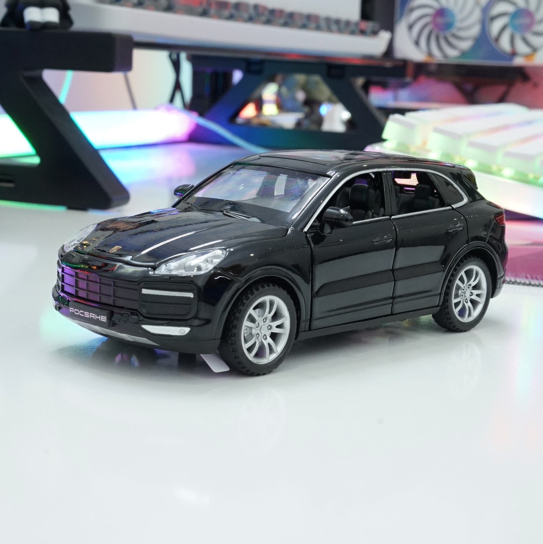 Mô hình xe ô tô đồ chơi Porsche Cayenne S 1:24