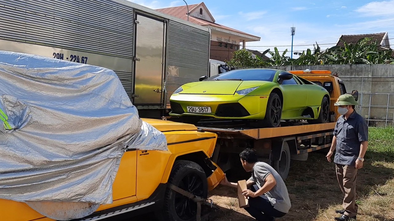 Cảnh báo về xe ô tô nhập lậu: Vụ bắt giữ tại Quảng Bình