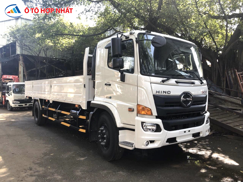 Tổng quan ô tô siêu xe tải Hino 8 tấn thùng lửng