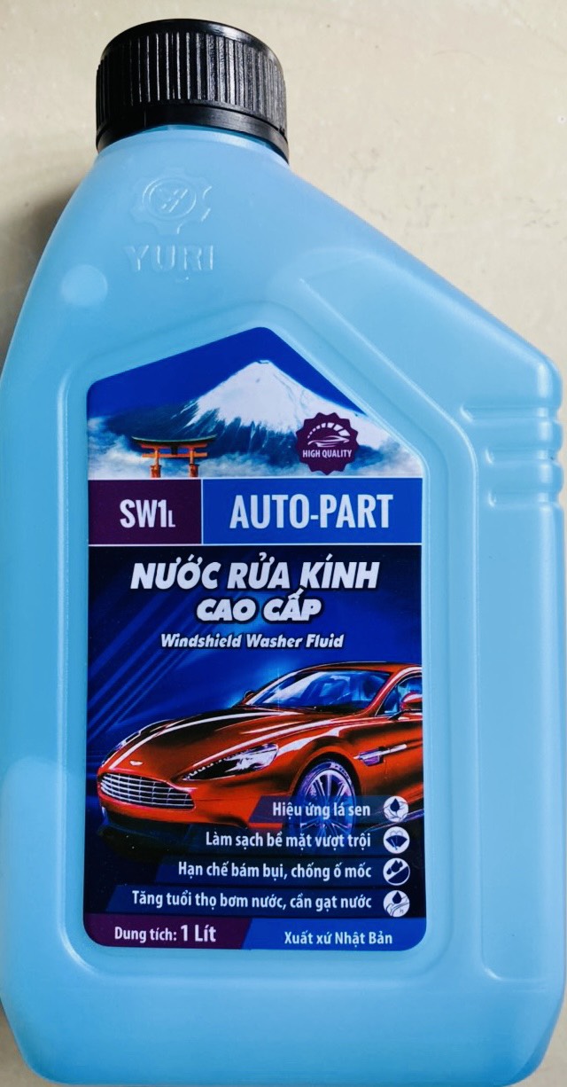 Xe ô tô sử dụng nước gì để rửa kính: Hướng dẫn đầy đủ