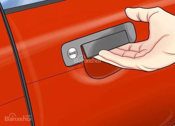 Kiểm tra nâng hạ kính cửa xe ô tô