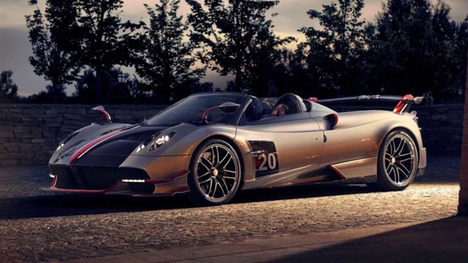 Pagani Huayra BC Roadster màu đỏ, siêu xe mui trần giới hạn của Pagani