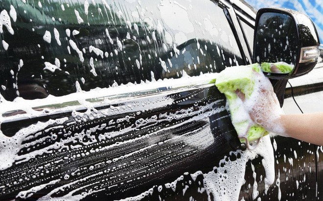 Dụng cụ cần thiết để rửa xe ô tô tại nhà