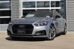 Mặt ca lăng xe ô tô Audi A5