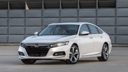 Mặt nạ ca lăng xe ô tô Honda Accord