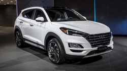Mặt ca lăng xe hơi Hyundai Tucson