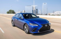 Mặt ca lăng cho xe hơi Lexus ES