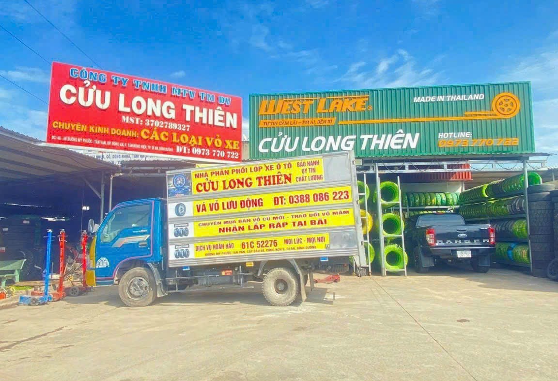 Kiểm tra lốp xe ô tô trước khi mua