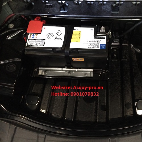Ắc quy xe ô tô Mercedes S400: Dịch vụ tận nơi Hà Nội