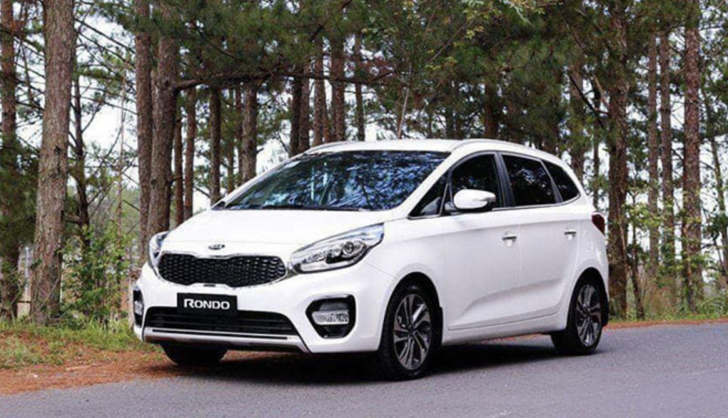 Kia Rondo, mẫu MPV đa dụng đáng cân nhắc trong dòng xe ô tô 7 chỗ giá dưới 700 triệu