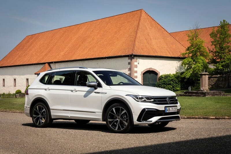 Nội thất sang trọng của Volkswagen Tiguan Allspace 7 chỗ