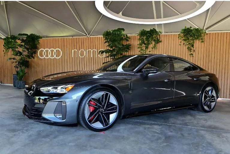 Audi e-tron GT, một mẫu xe ô tô thể thao điện đẳng cấp