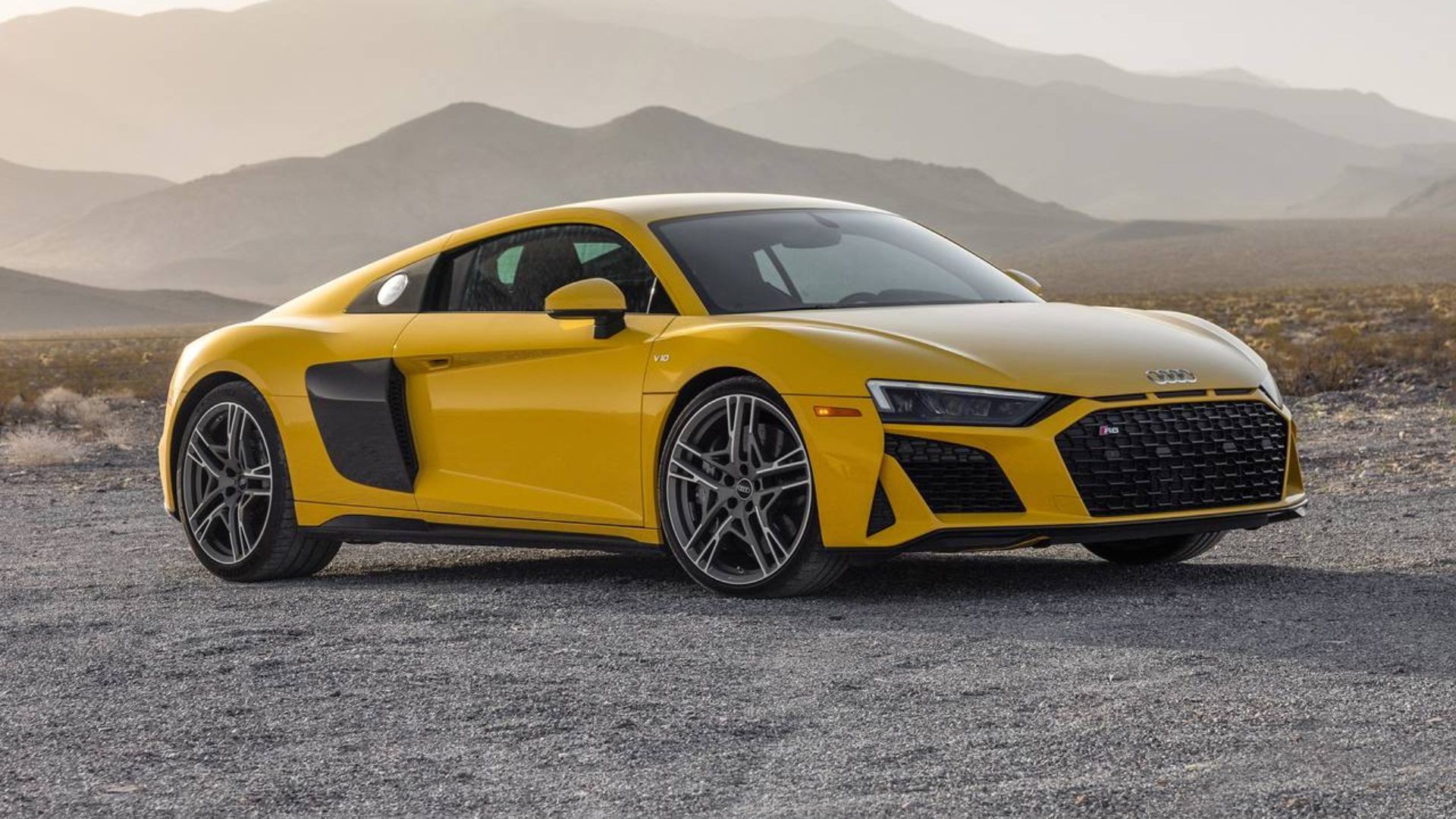 Ngoại thất xe thể thao Audi R8 Coupe màu xám bạc