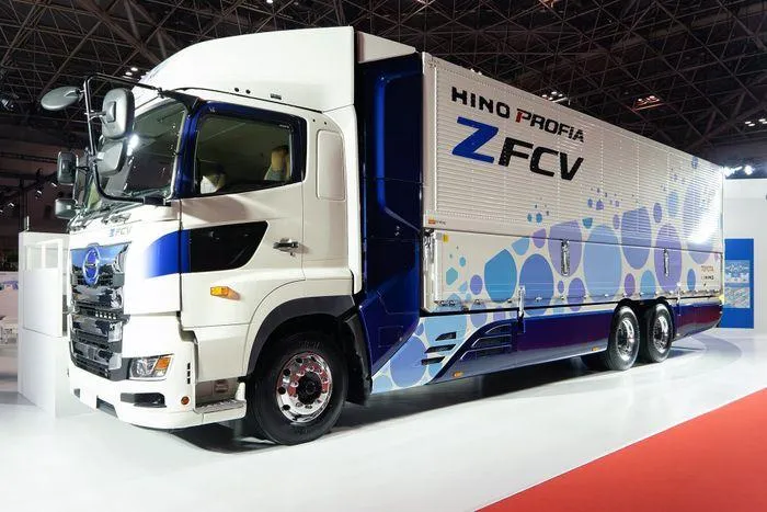 Xe tải sử dụng nhiên liệu hydro - Công nghệ xe ô tô chạy bằng điện FCEV cho vận tải